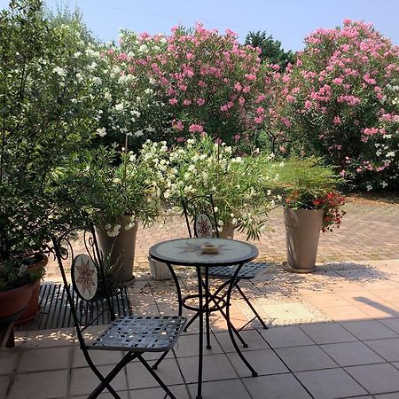 Edyshome Peschiera del Garda Buitenkant foto