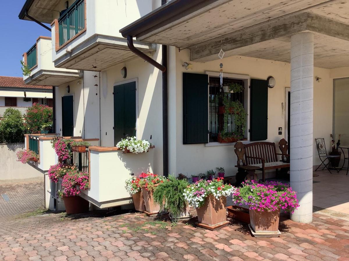 Edyshome Peschiera del Garda Buitenkant foto